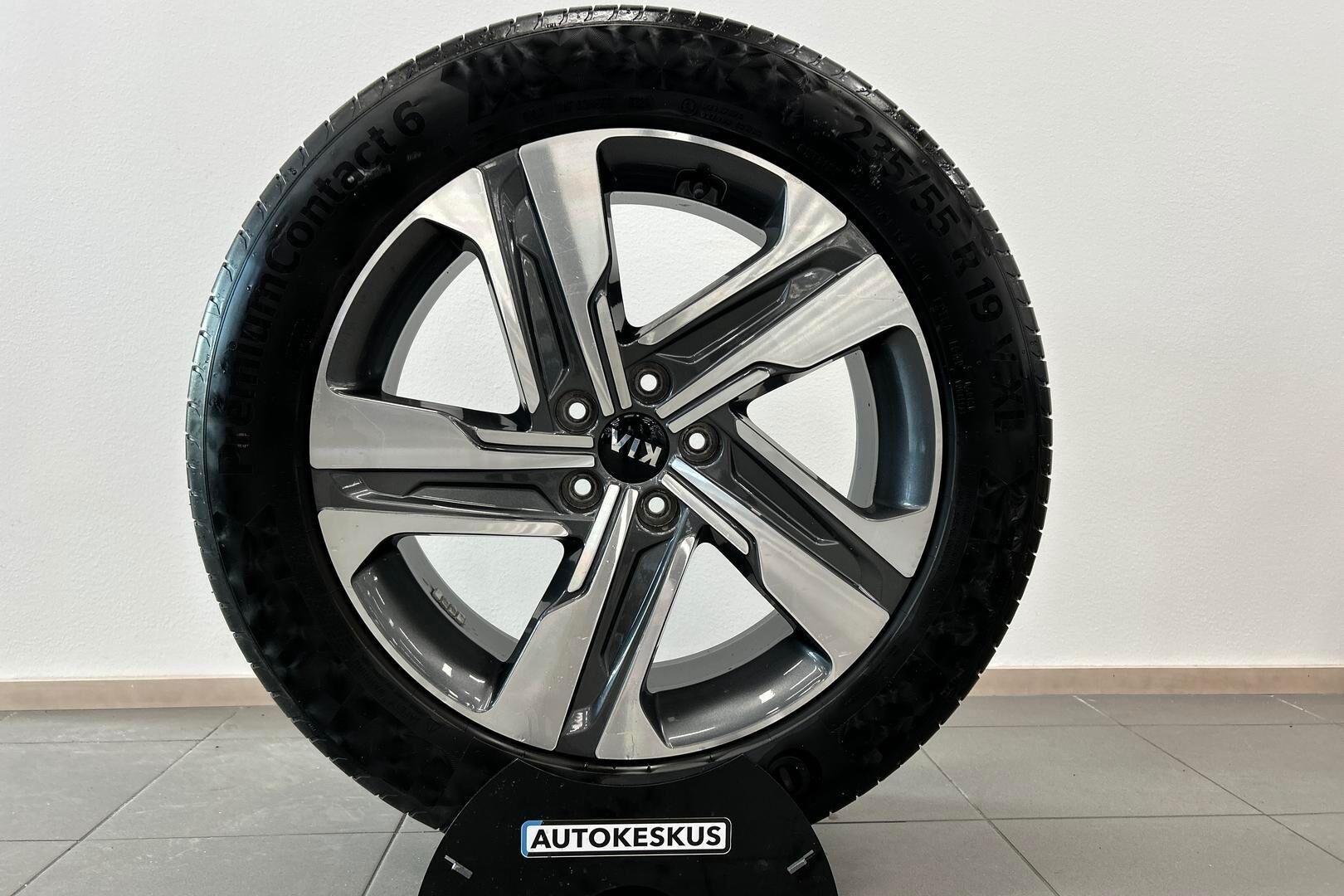 Kia Sorento iso kuva 29