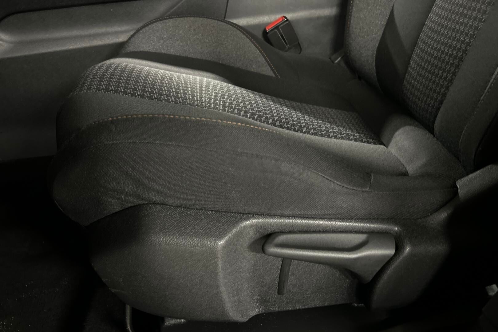 Peugeot 5008 iso kuva 23
