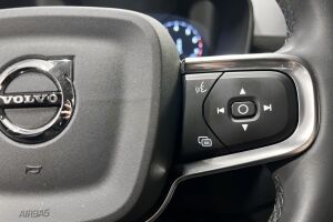 Volvo XC40 esikatselu 17