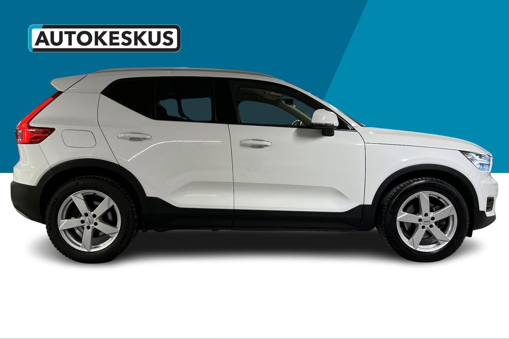 Volvo XC40 iso kuva 2