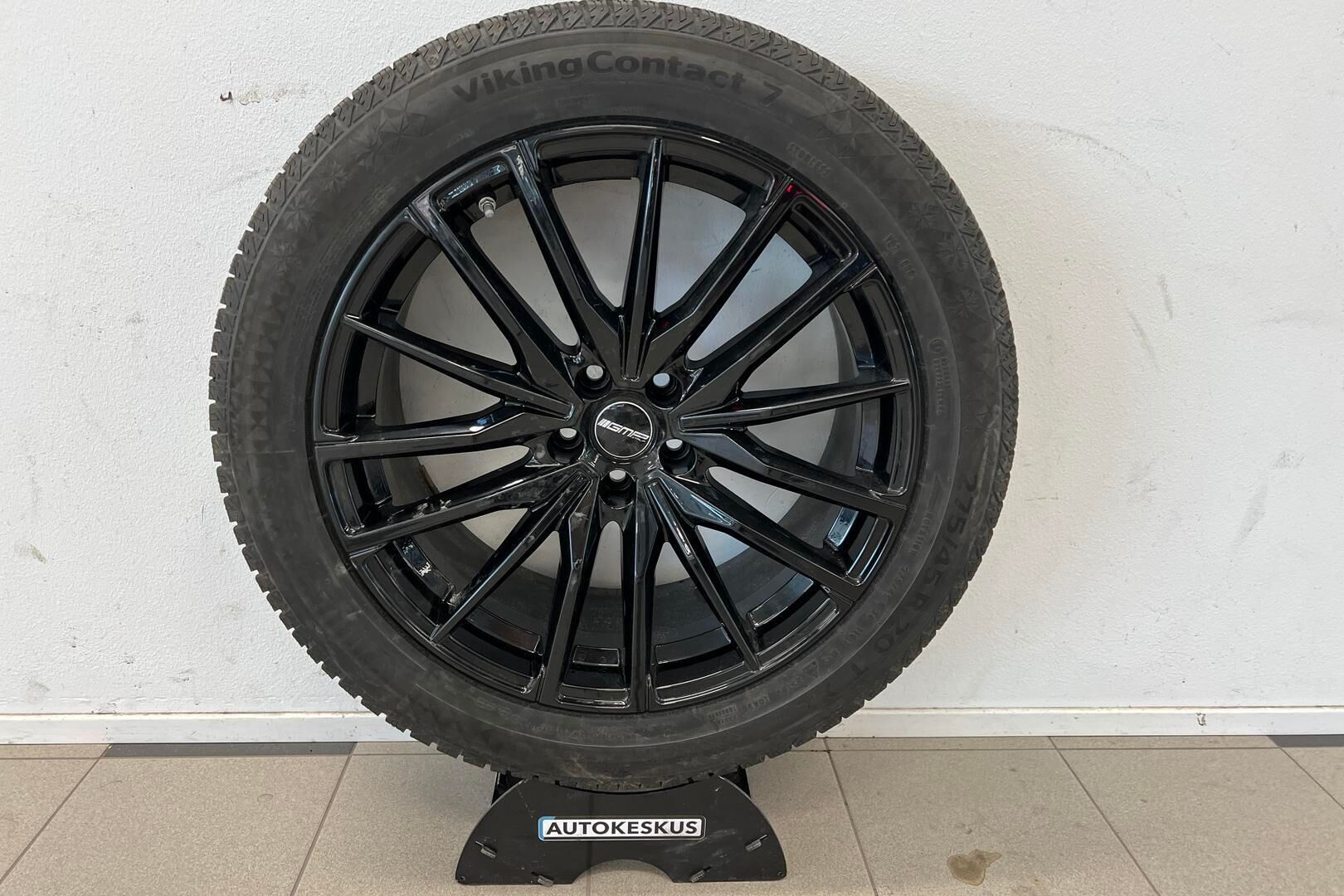 BMW X5 iso kuva 24