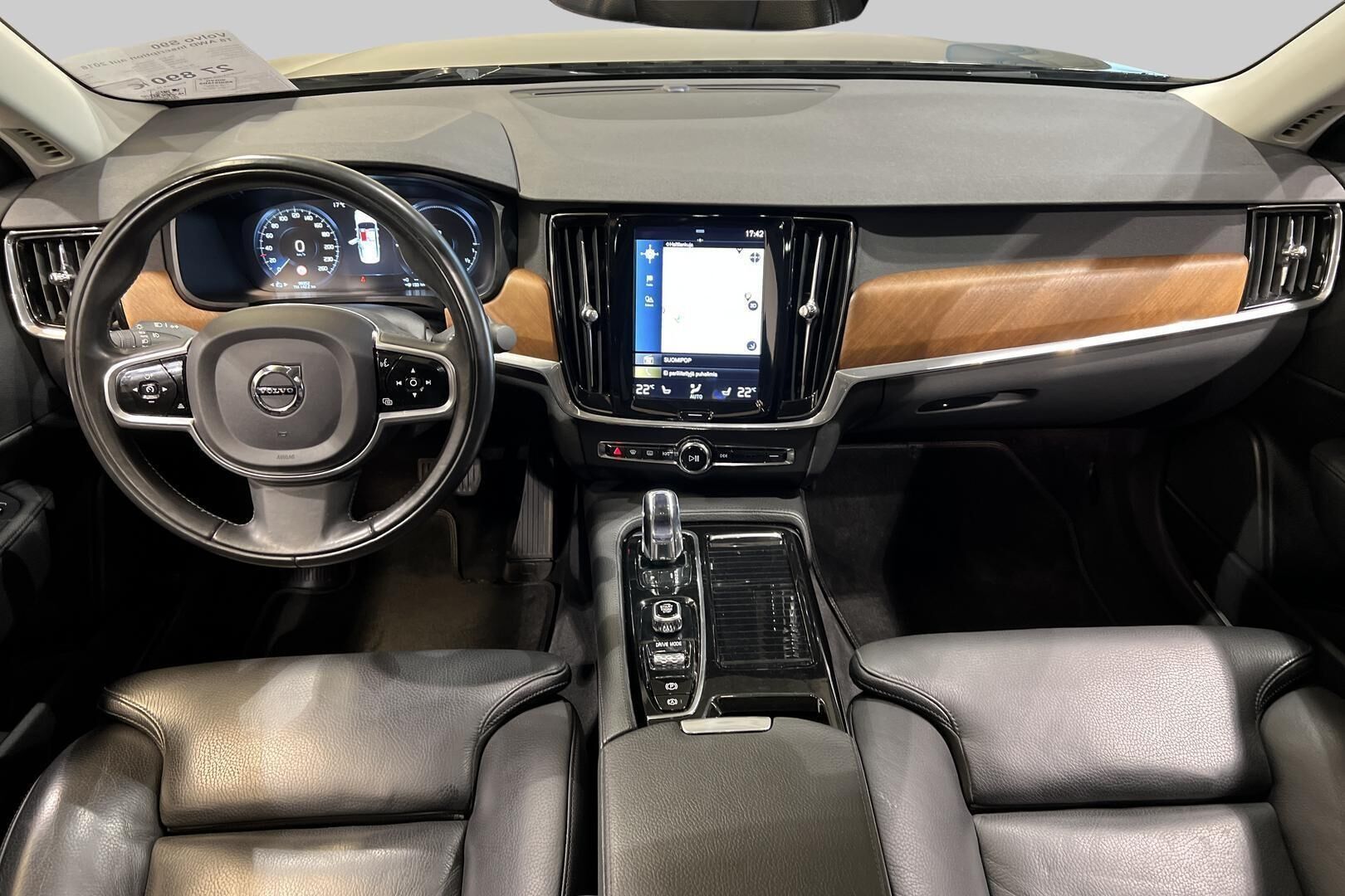Volvo S90 iso kuva 11