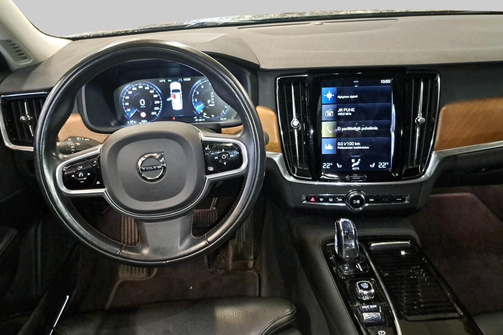 Volvo S90 iso kuva 2