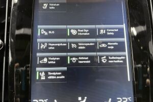 Volvo S90 esikatselu 21