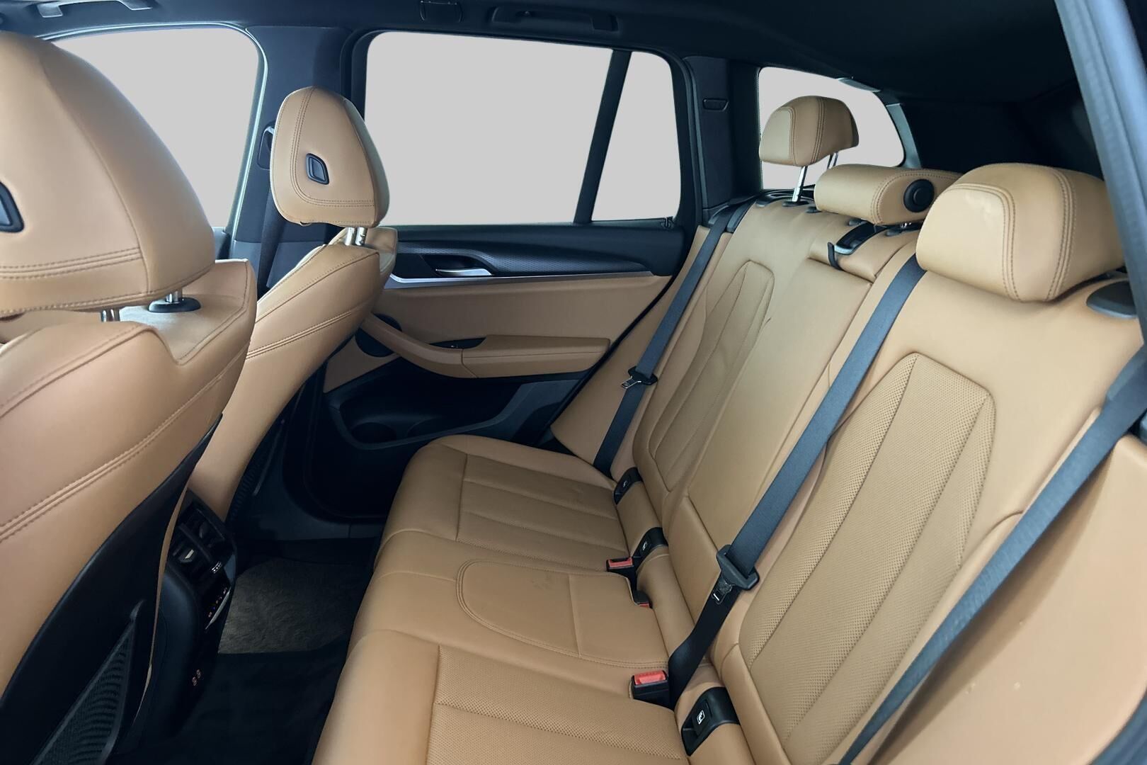 BMW X3 iso kuva 10