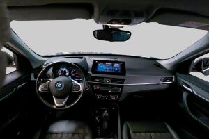 BMW X1 esikatselu 1