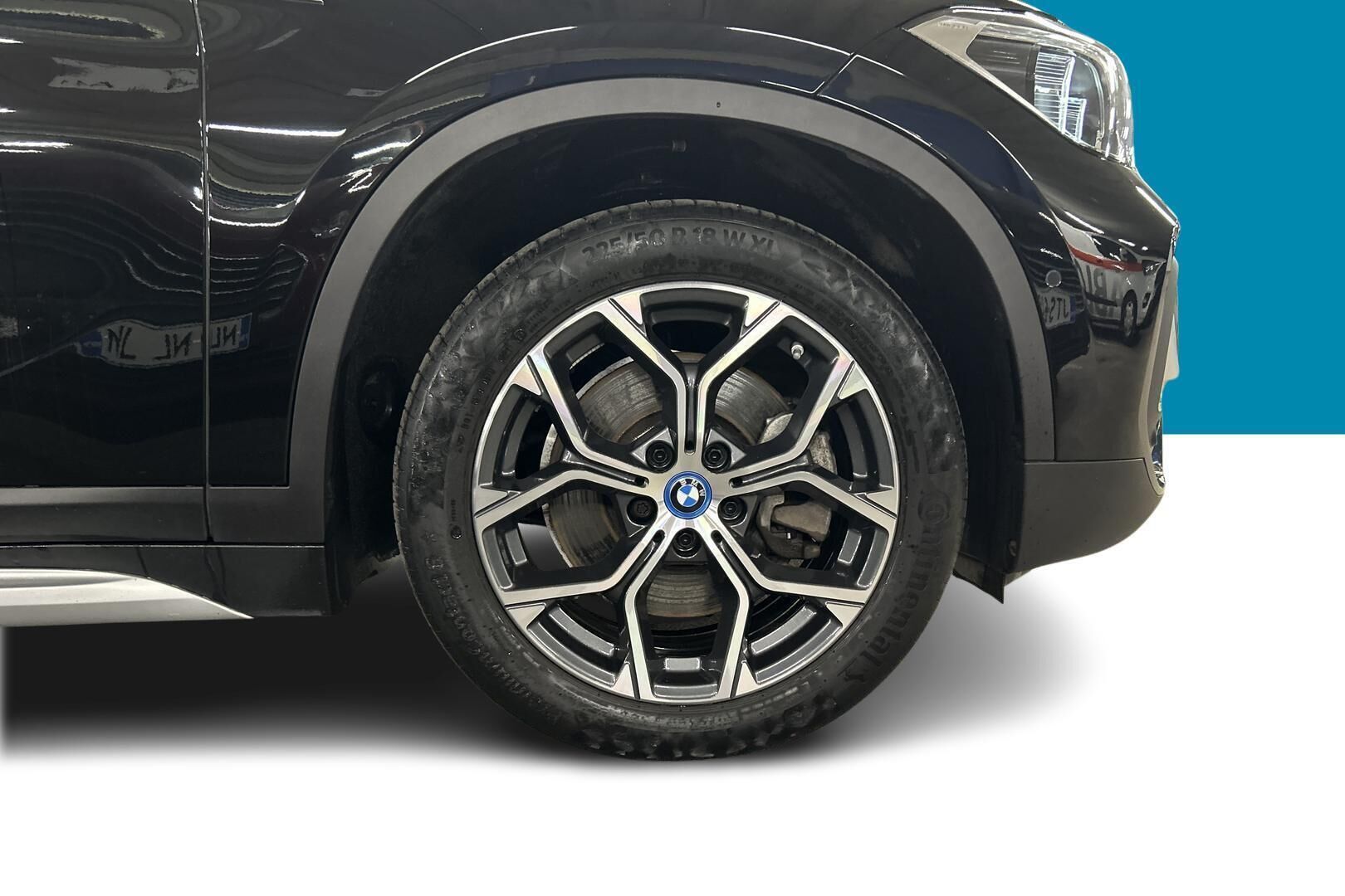 BMW X1 iso kuva 11