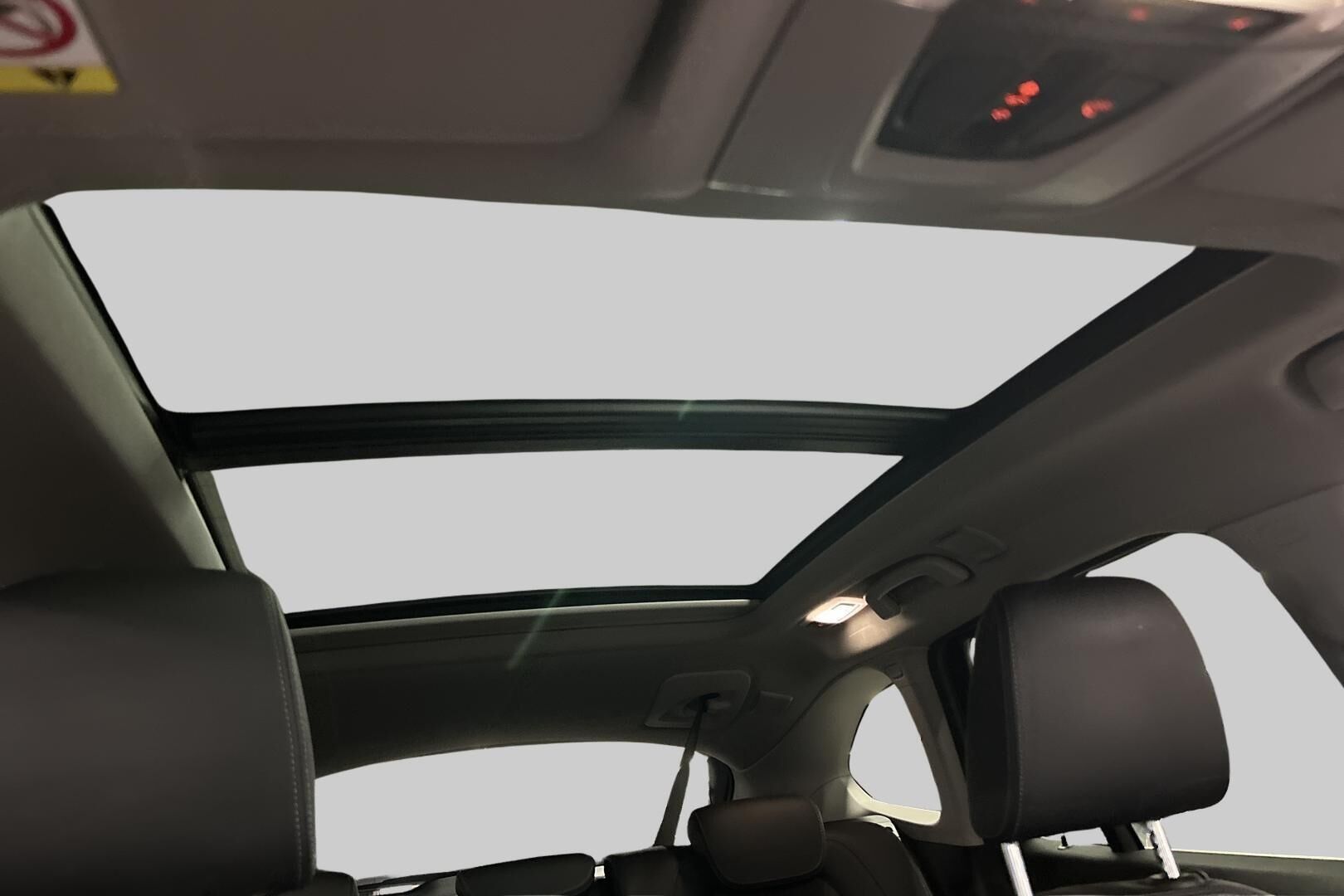 BMW X1 iso kuva 32