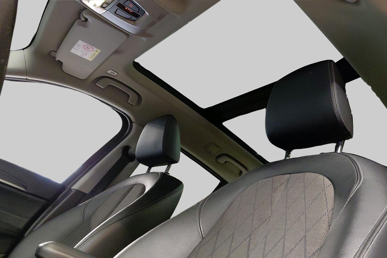 BMW X1 iso kuva 4