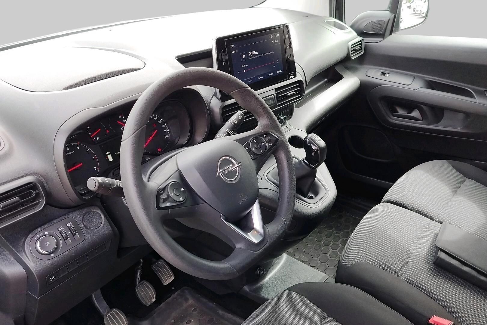 Opel Combo iso kuva 4