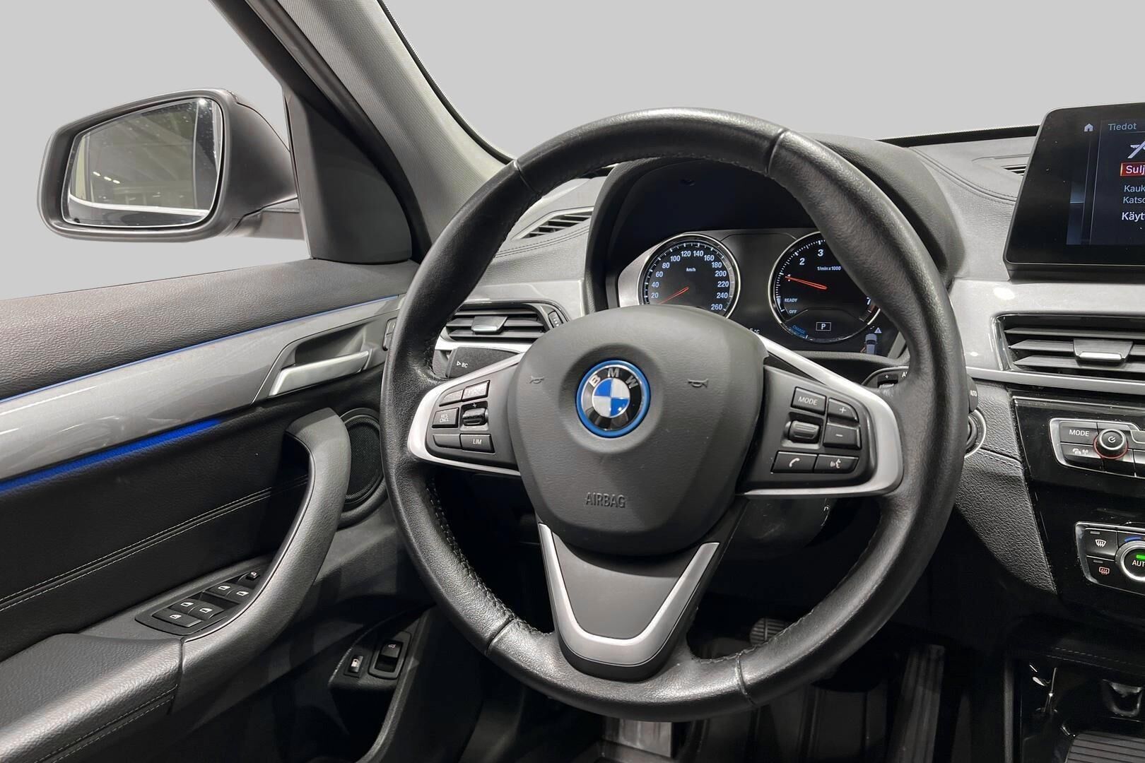 BMW X1 iso kuva 26