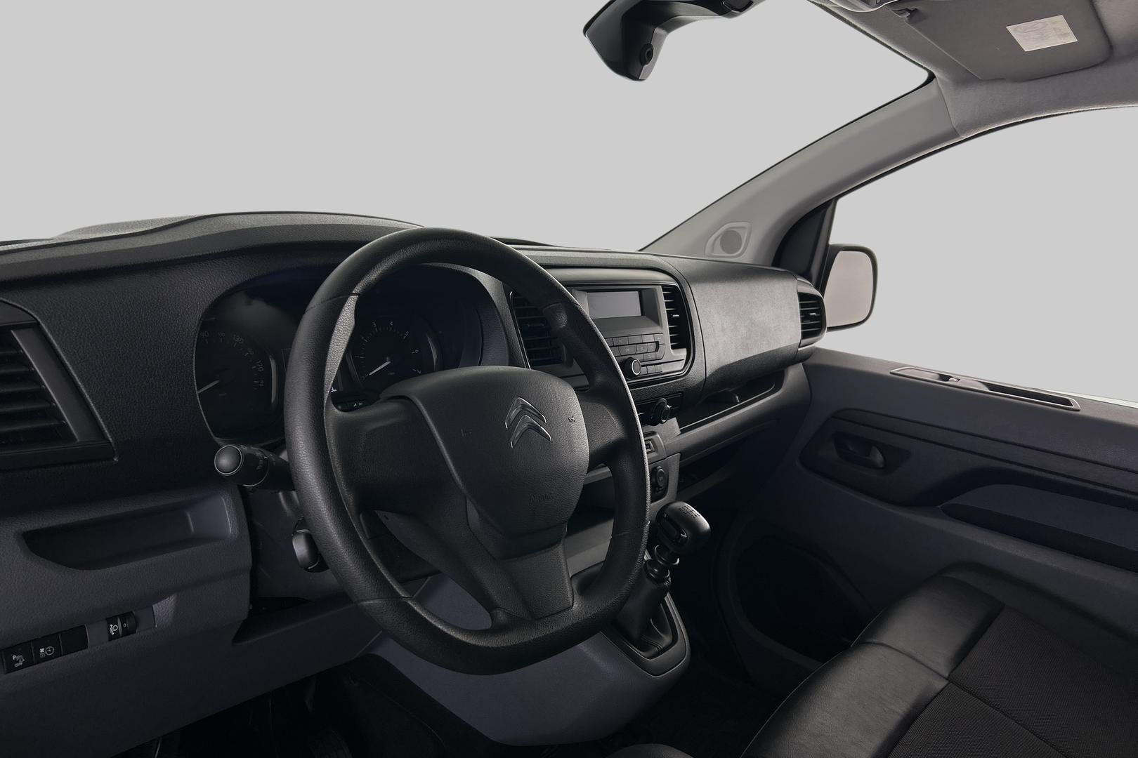 Citroen Jumpy iso kuva 10