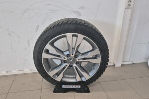 Mercedes-Benz C esikatselu 20
