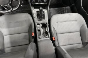 Volkswagen Golf esikatselu 29