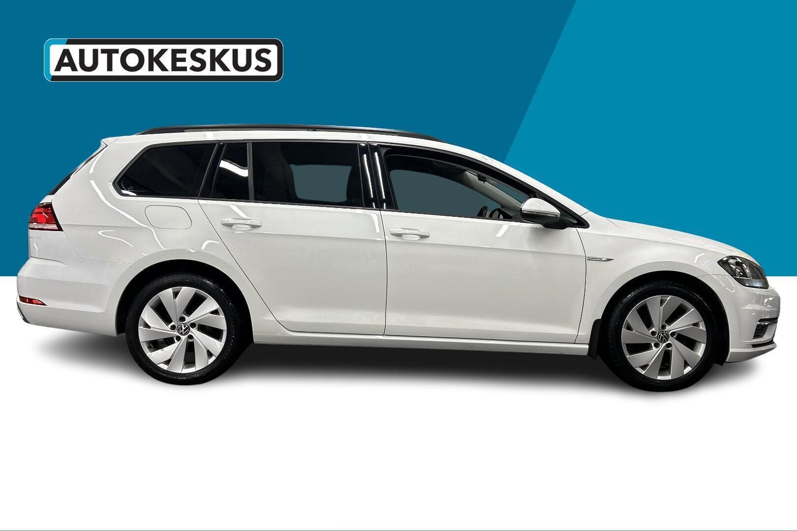 Volkswagen Golf iso kuva 27