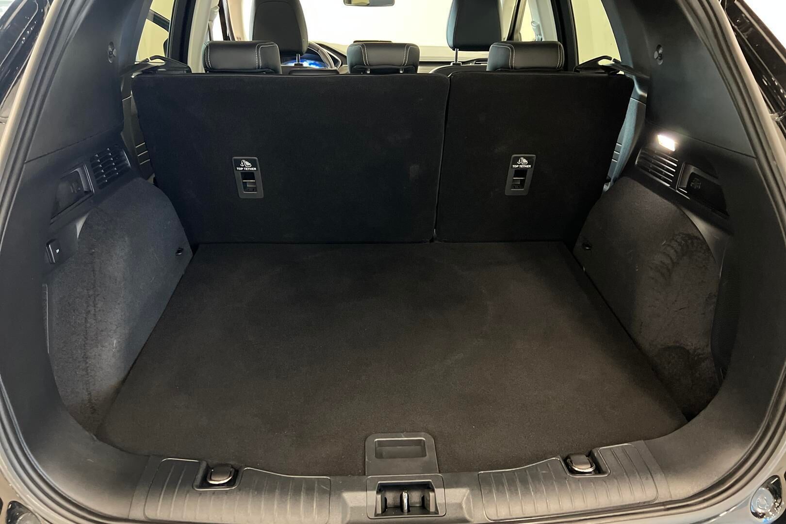Ford Kuga iso kuva 11