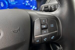 Ford Kuga esikatselu 15