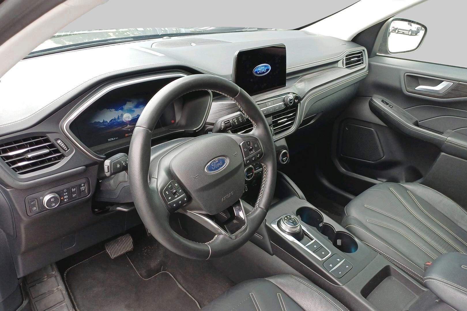 Ford Kuga iso kuva 2