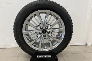 Ford Kuga esikatselu 17