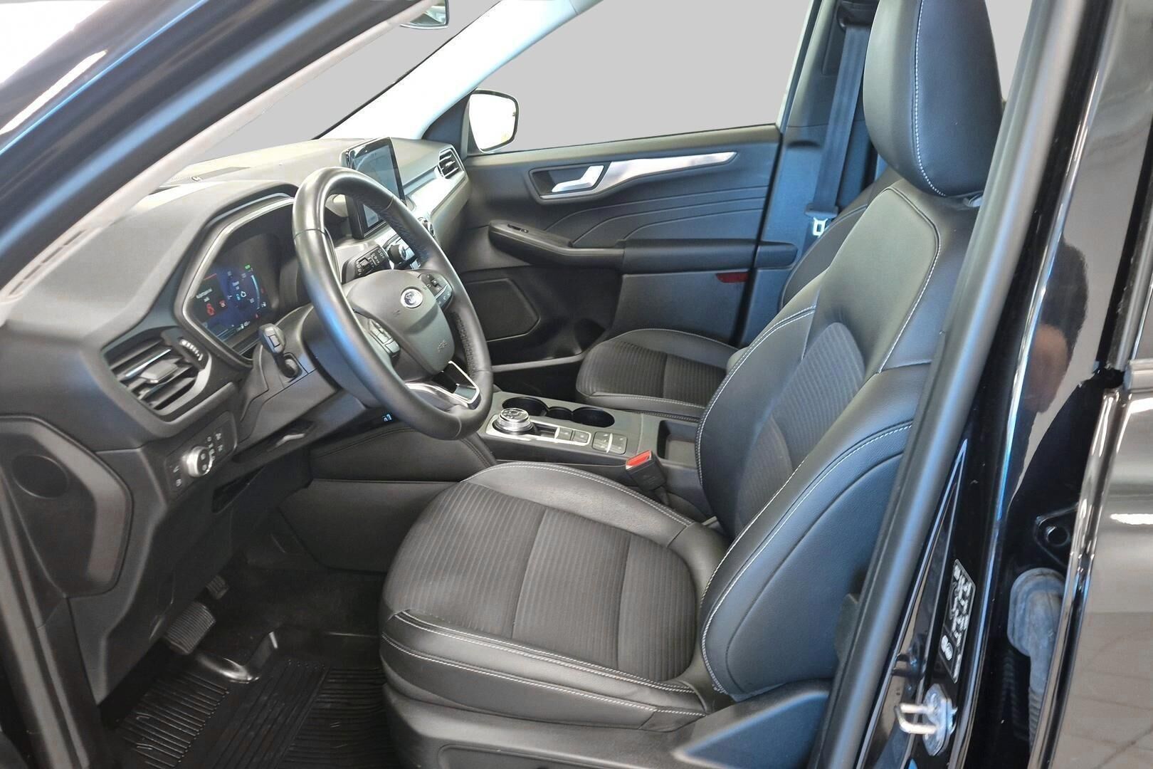 Ford Kuga iso kuva 9