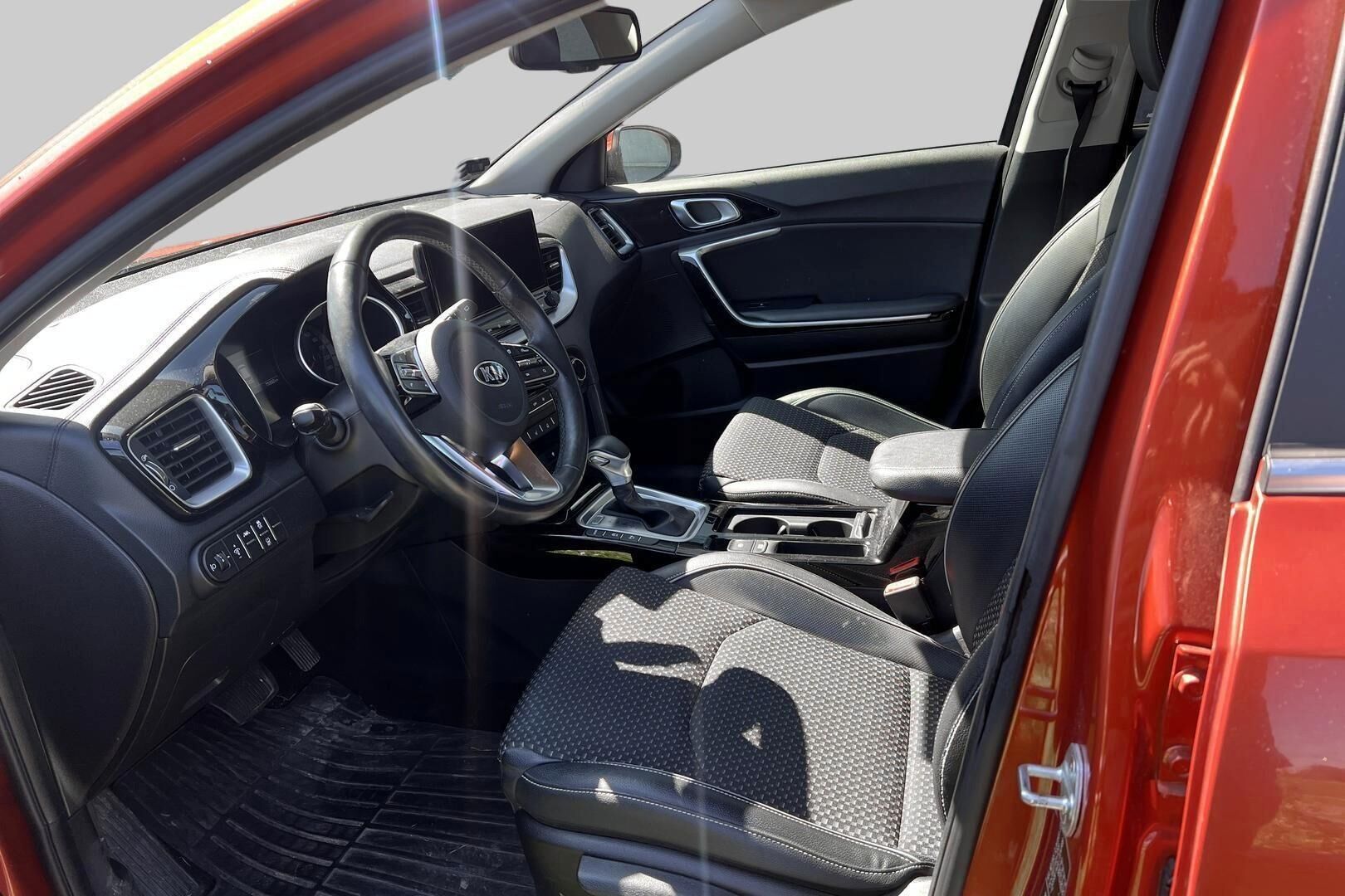 Kia XCeed iso kuva 1