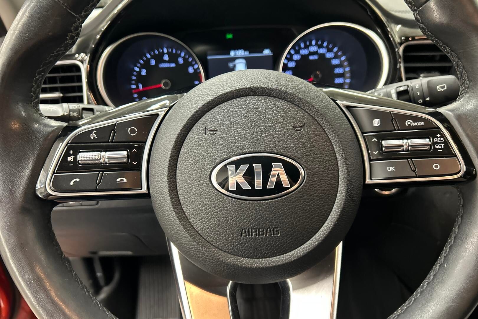 Kia XCeed iso kuva 18