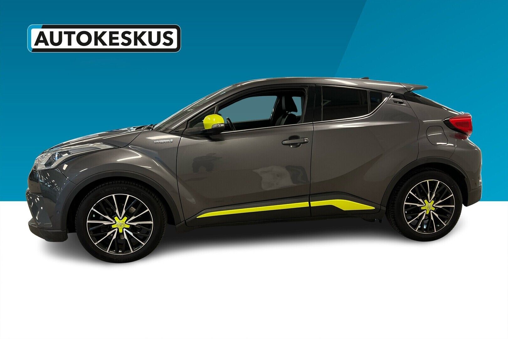 Toyota C-HR iso kuva 4