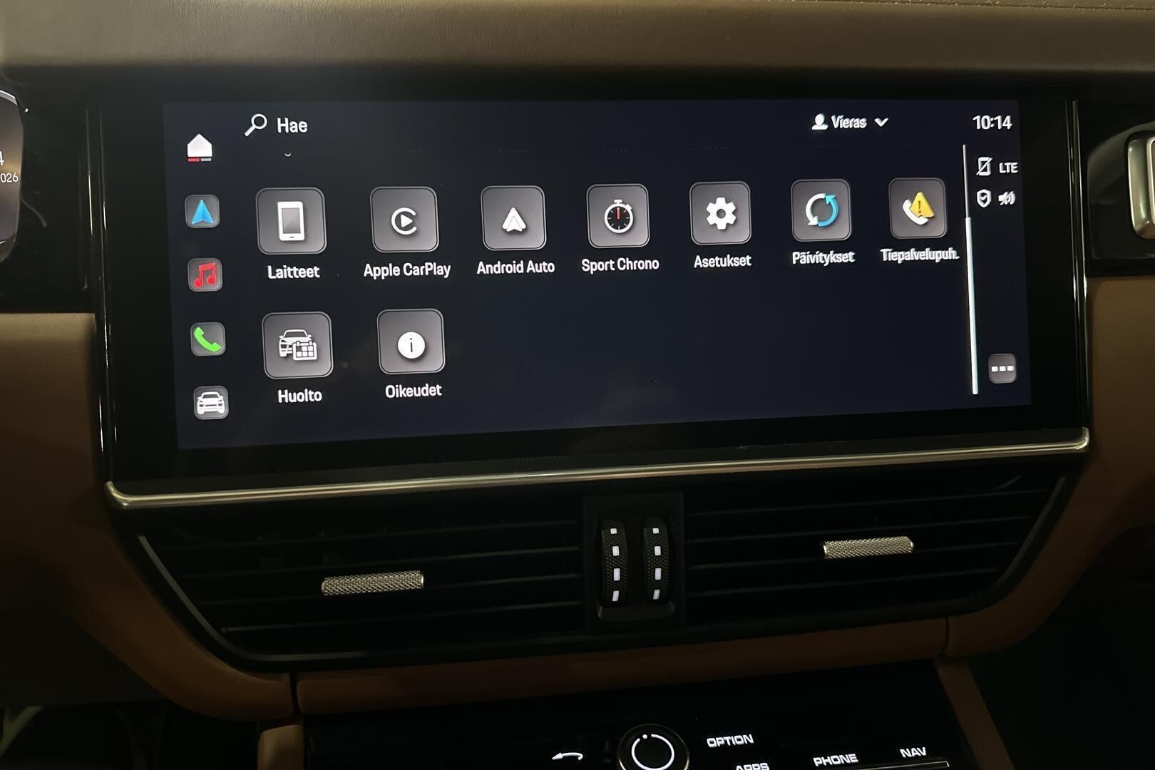Porsche Cayenne iso kuva 19