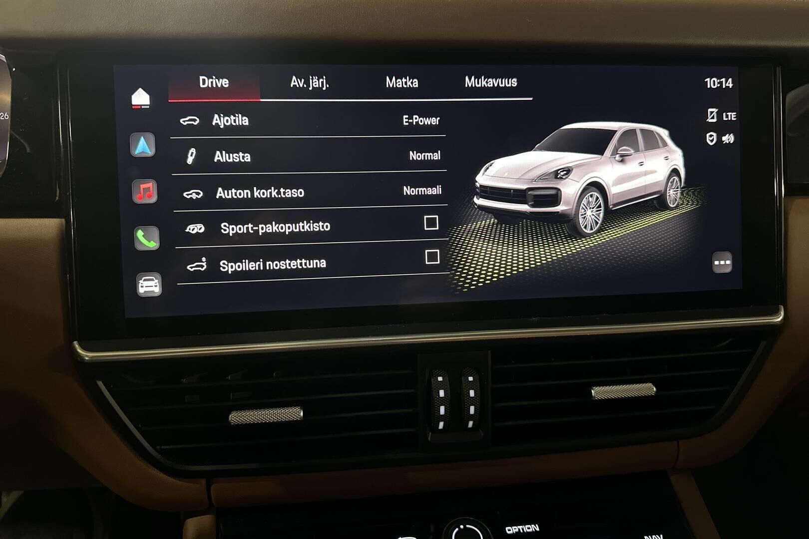 Porsche Cayenne iso kuva 20