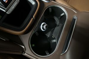 Porsche Cayenne esikatselu 23