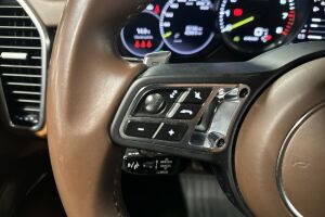 Porsche Cayenne esikatselu 26