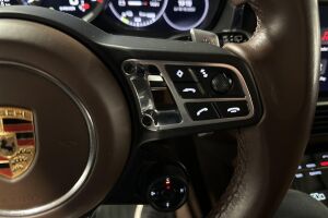 Porsche Cayenne esikatselu 27
