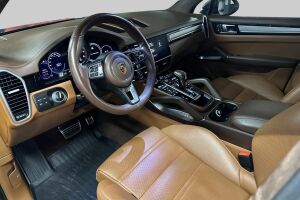 Porsche Cayenne esikatselu 9