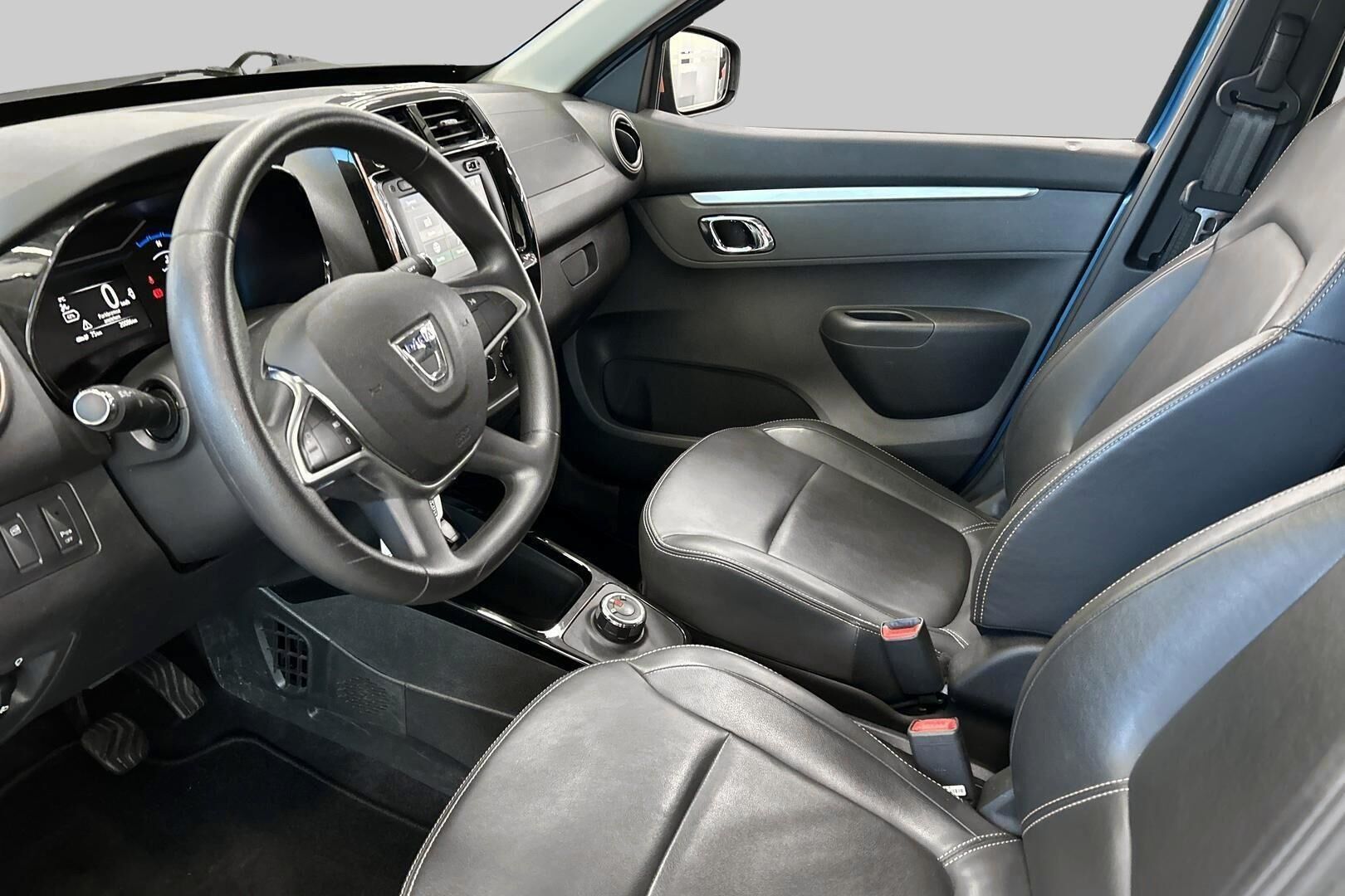 Dacia Spring iso kuva 8