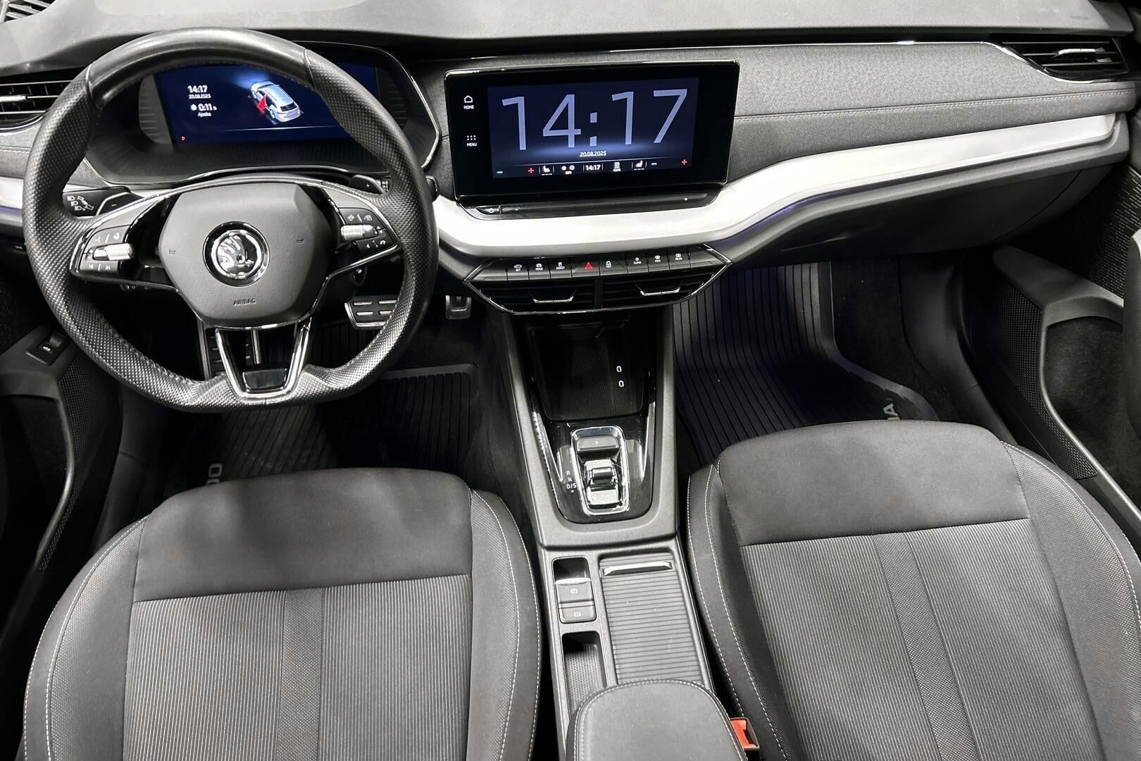 Skoda Octavia iso kuva 10