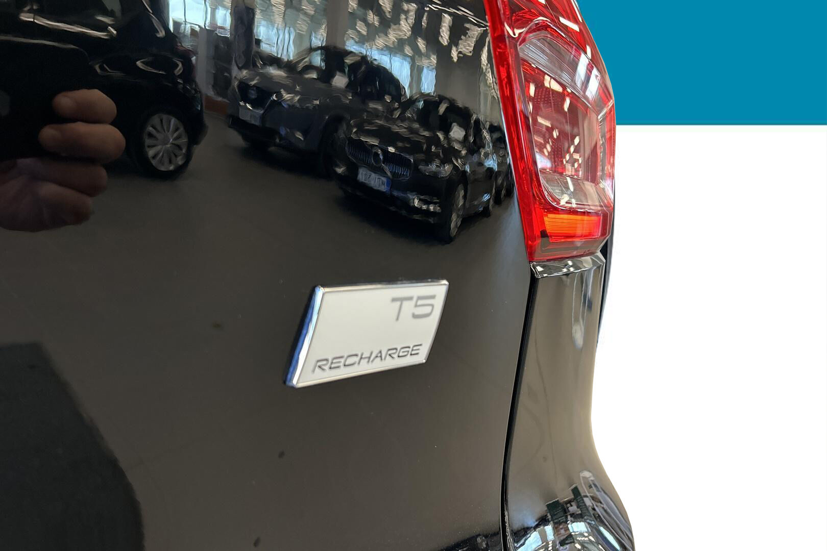 Volvo XC40 iso kuva 8