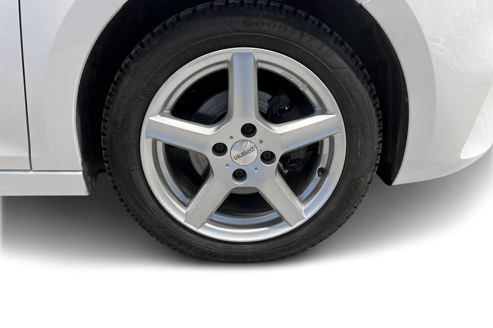 Opel Corsa iso kuva 9