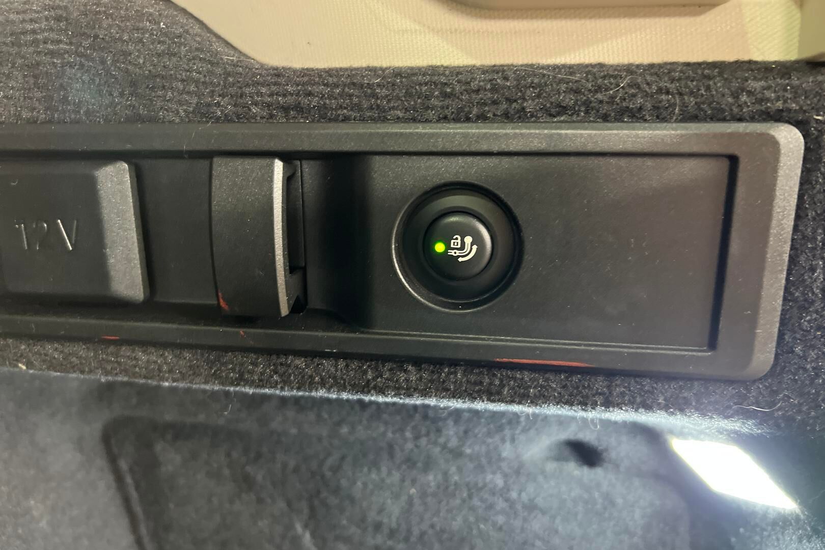 BMW 3-sarja iso kuva 10