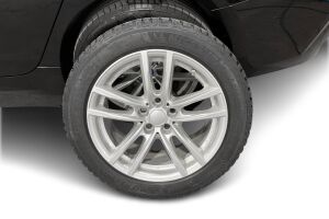 BMW 3-sarja esikatselu 14