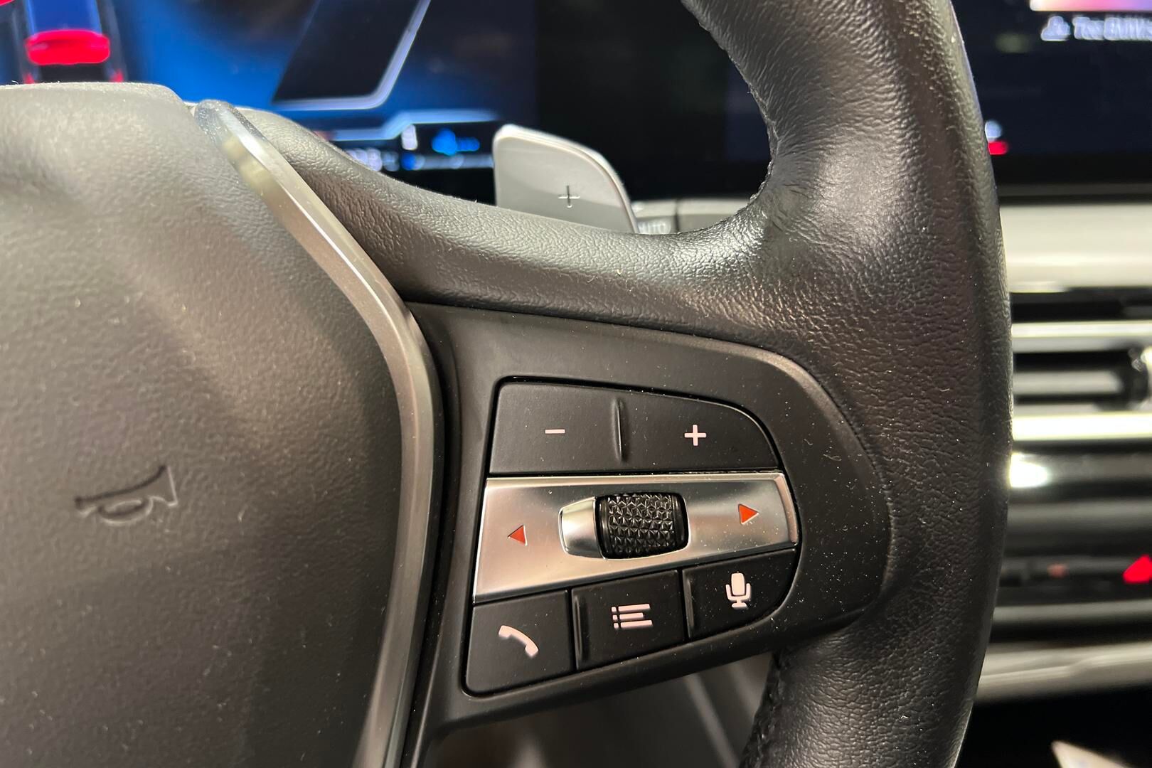 BMW 3-sarja iso kuva 14