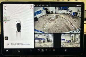 Tesla Model Y esikatselu 19