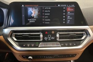 BMW 3-SARJA esikatselu 15