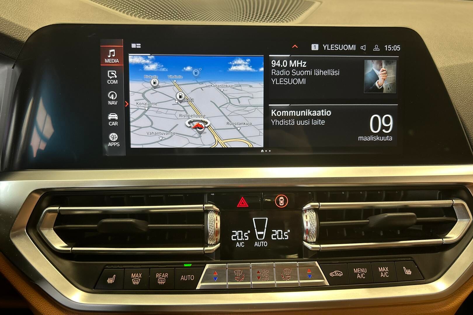 BMW 3-SARJA iso kuva 16