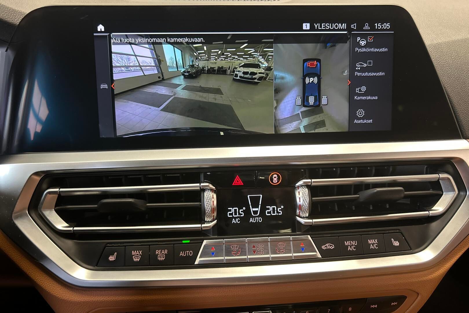 BMW 3-SARJA iso kuva 18