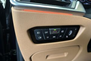 BMW 3-SARJA esikatselu 24