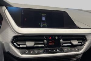 BMW 1-sarja esikatselu 15