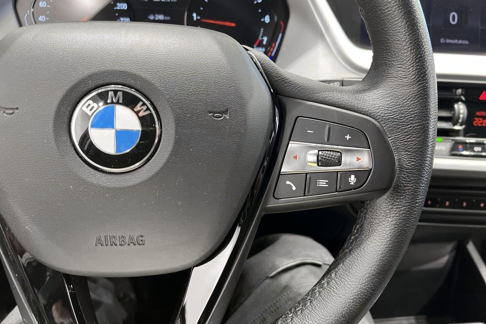 BMW 1-sarja iso kuva 25