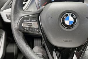 BMW 1-sarja esikatselu 26