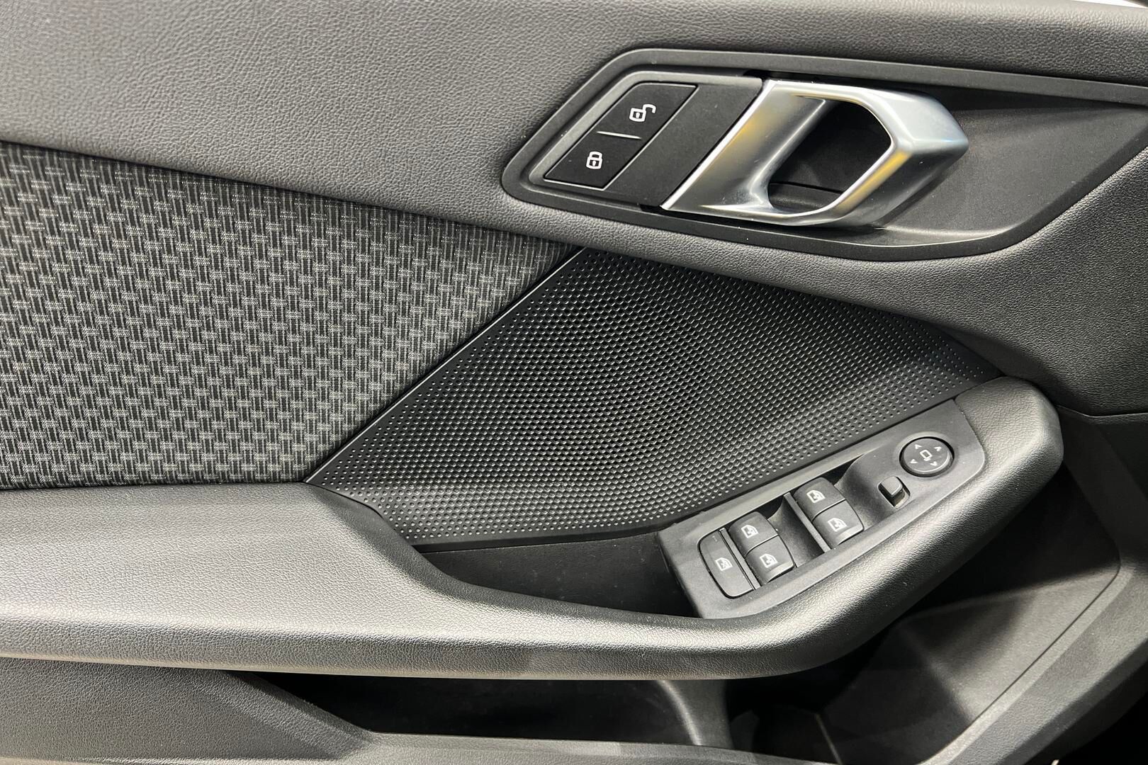 BMW 1-sarja iso kuva 28