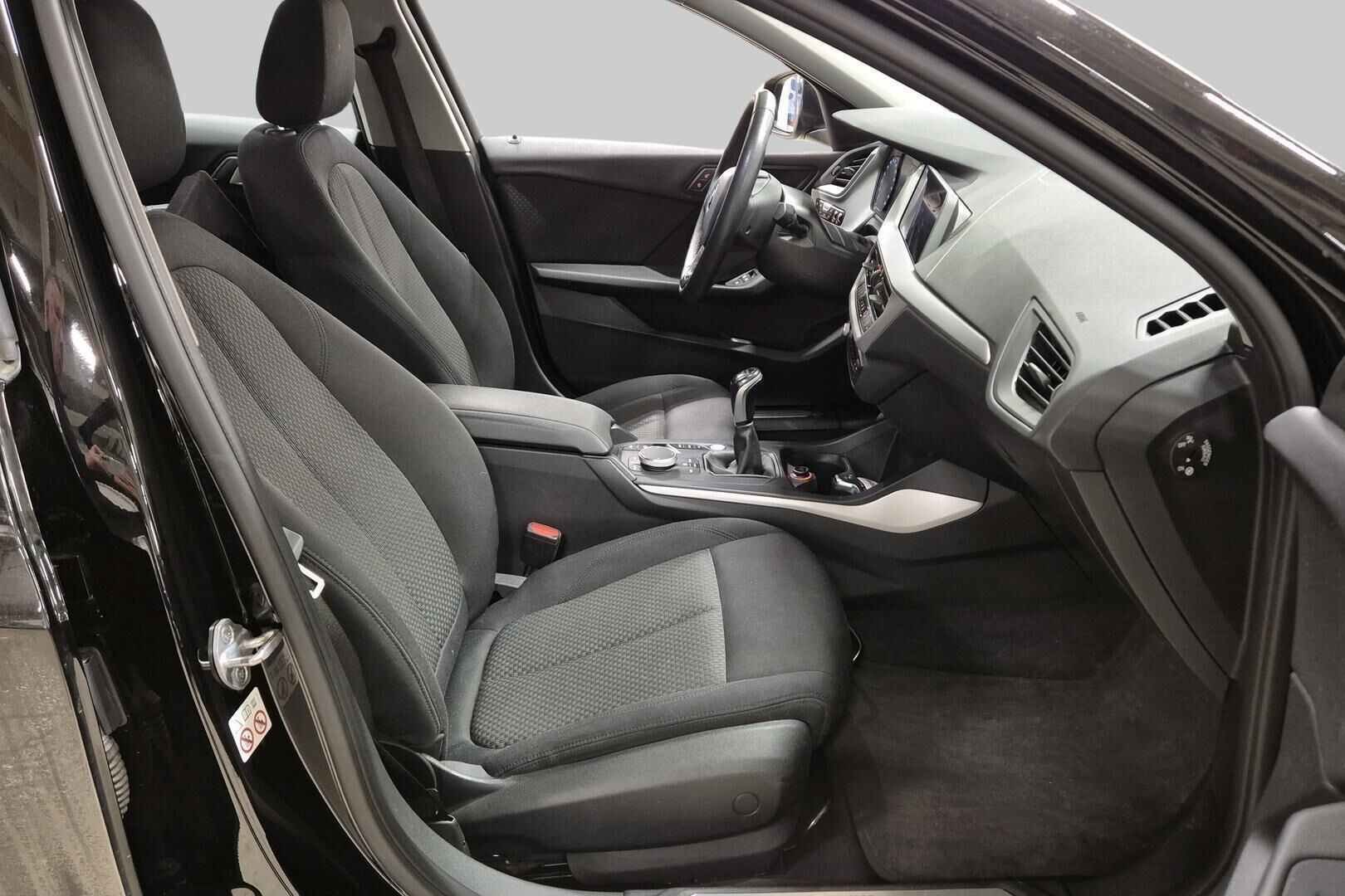 BMW 1-sarja iso kuva 4